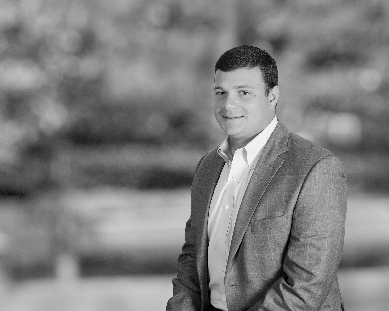 Sean Lyons | Associate | White & Case LLP