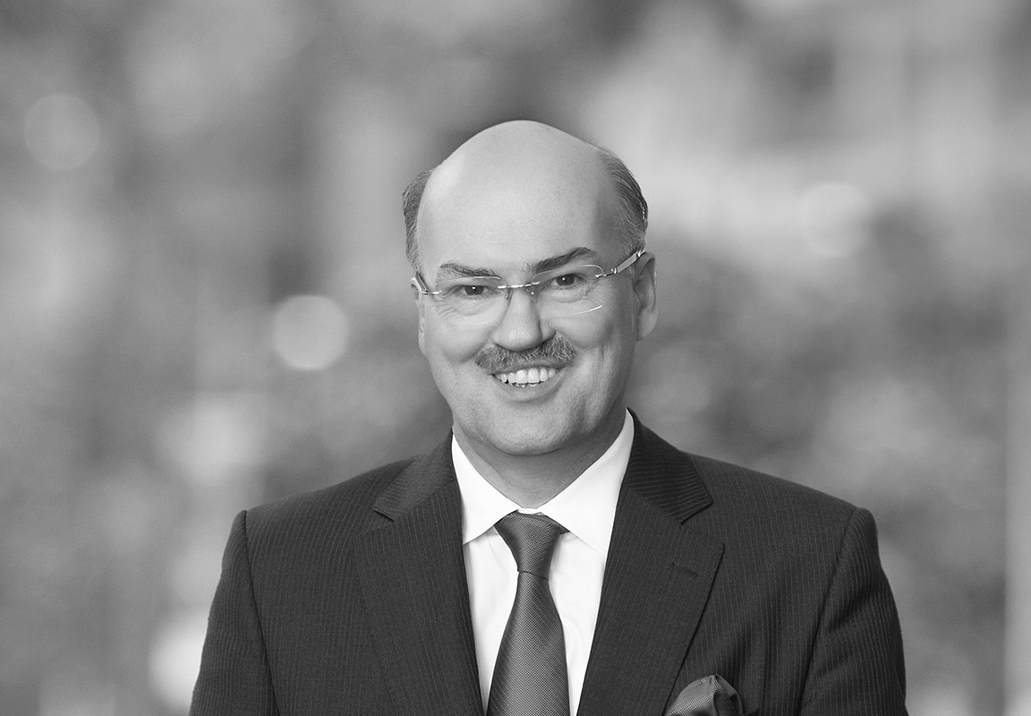 Dr. Lutz Krämer