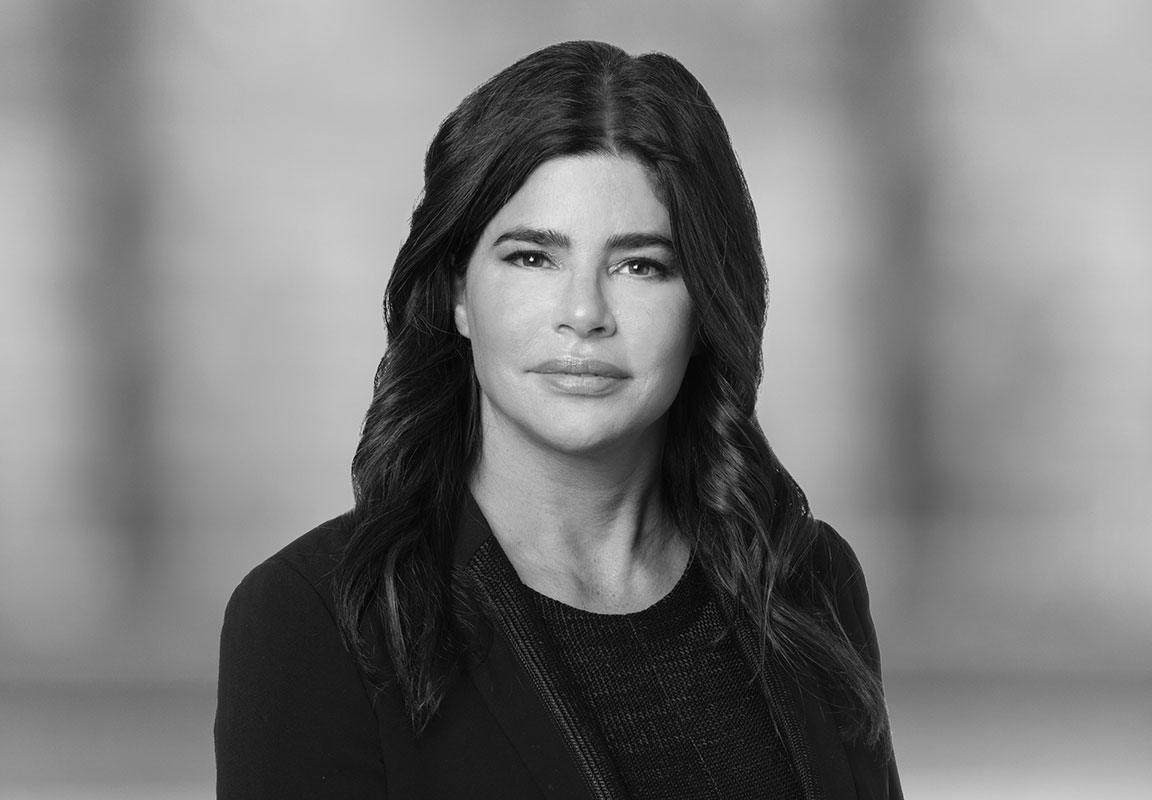 Colleen Tracy James