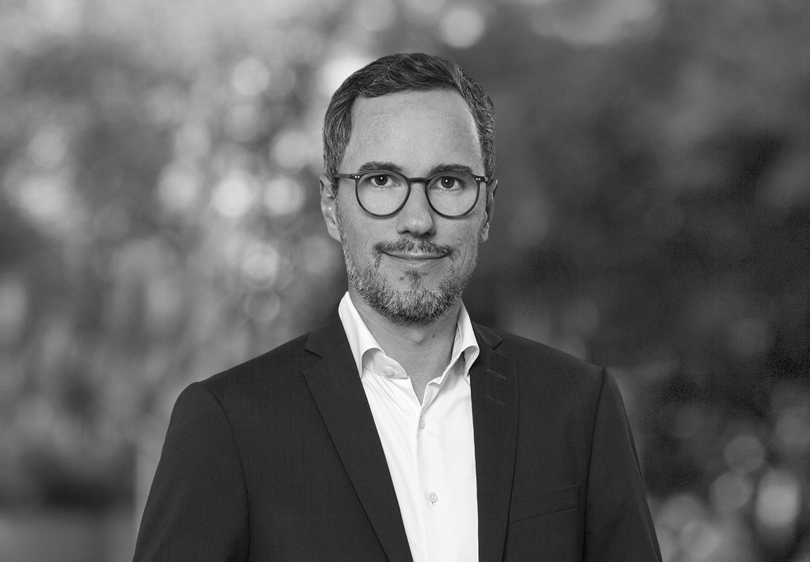 Dr. Nicolai Fischer