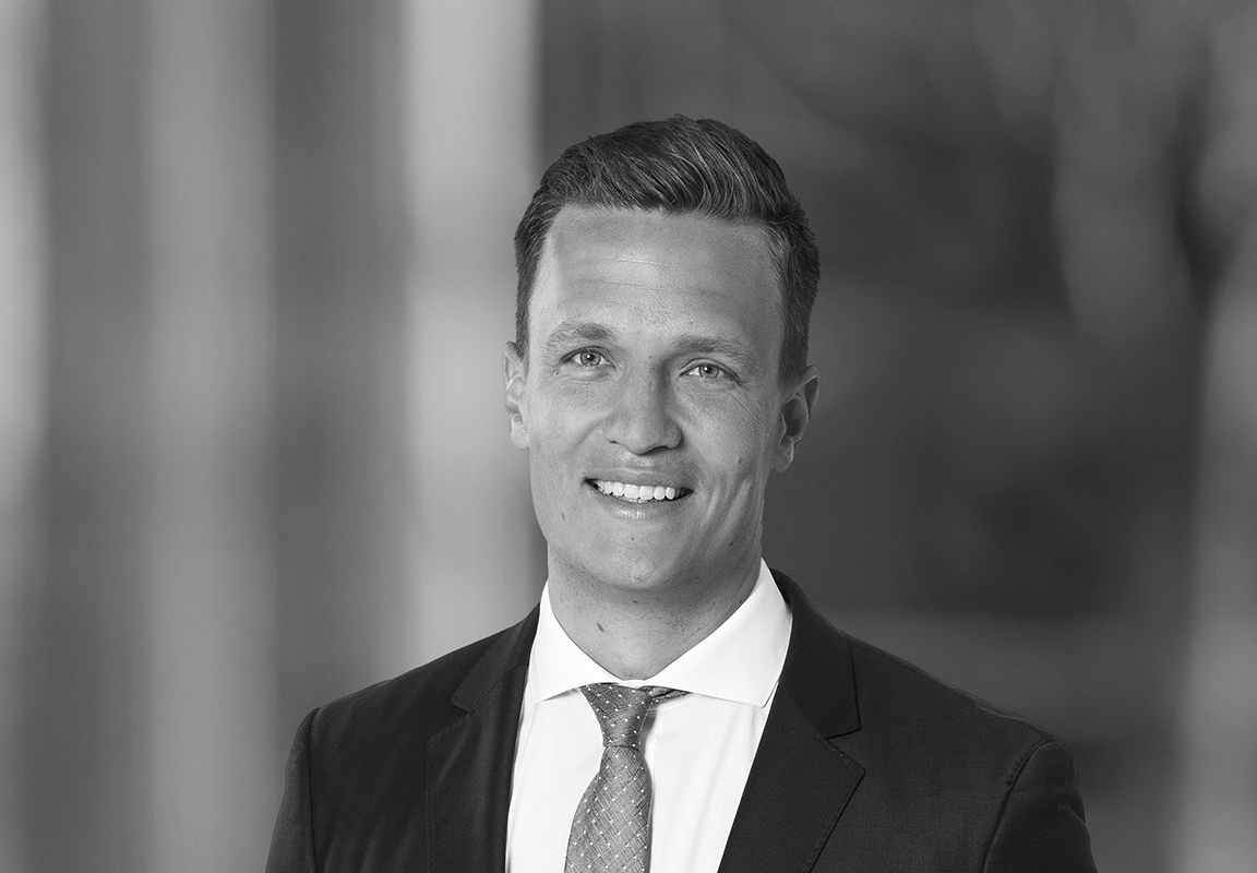Dr. Dominik Stier