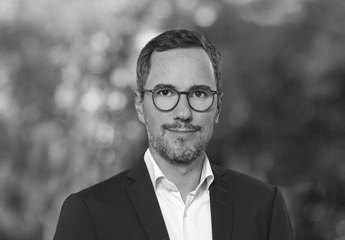 Dr. Nicolai Fischer