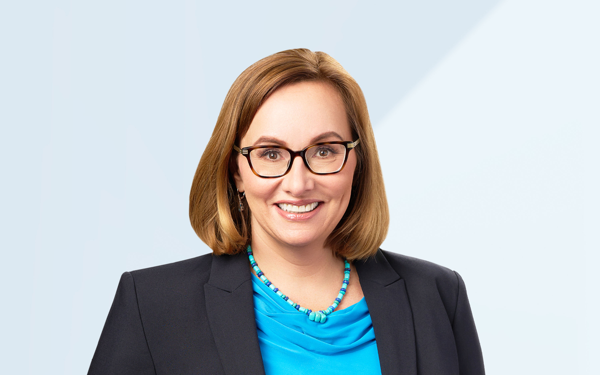 Perry_Suzanne_exp.jpg