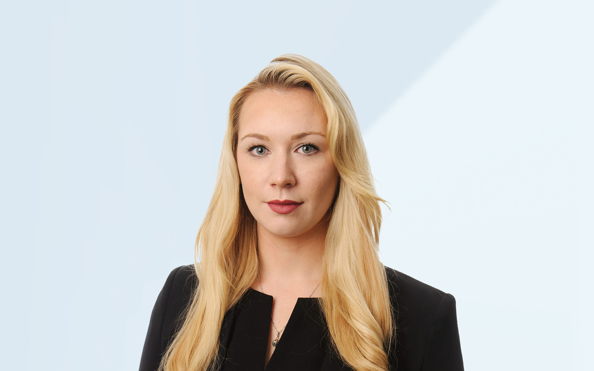 Elliott_Emily_exp.jpg