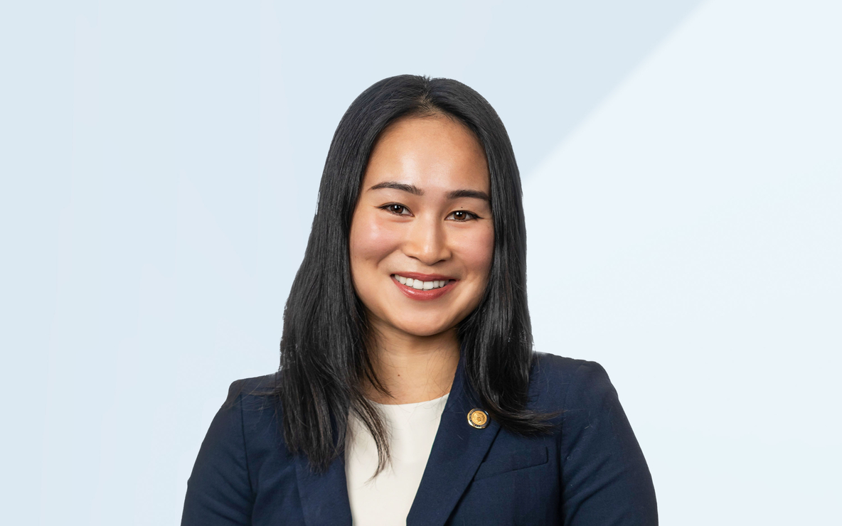 Trinh_Karen_exp.jpg