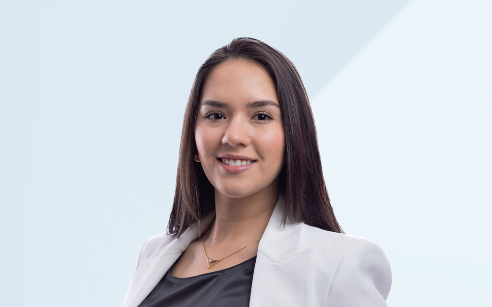 Mier-Pacheco_Angelika_exp.jpg