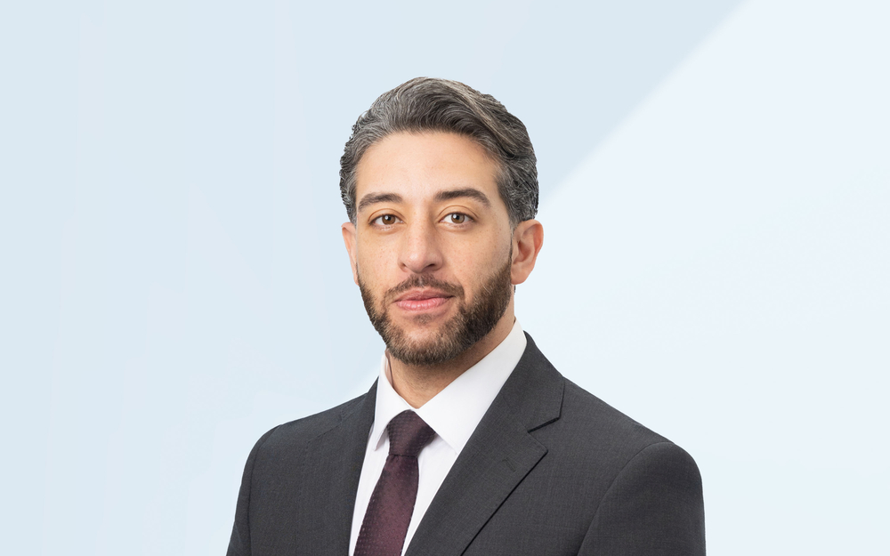 Al-Ahmar_Amro_exp.jpg
