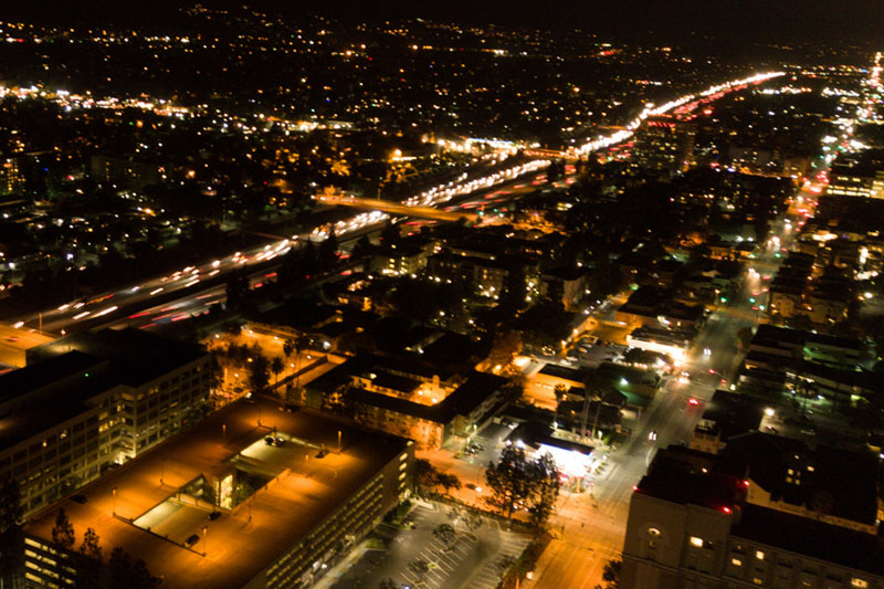 city night scene