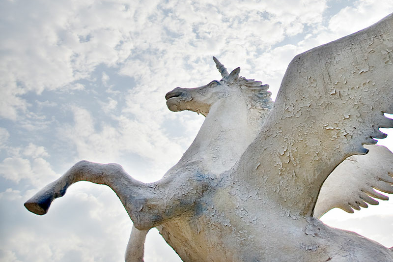 unicorn statue