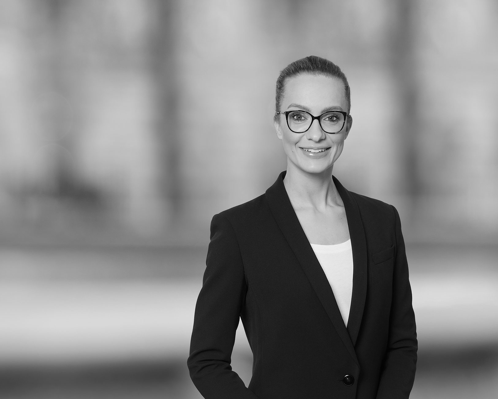 Carola Glasauer | Partner | White & Case LLP