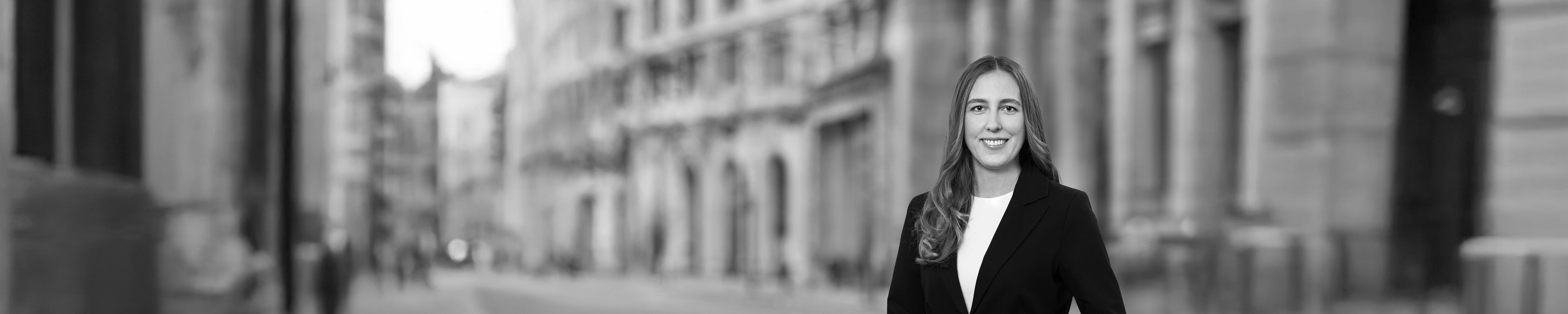 Vivien Eller | Associate | White & Case LLP