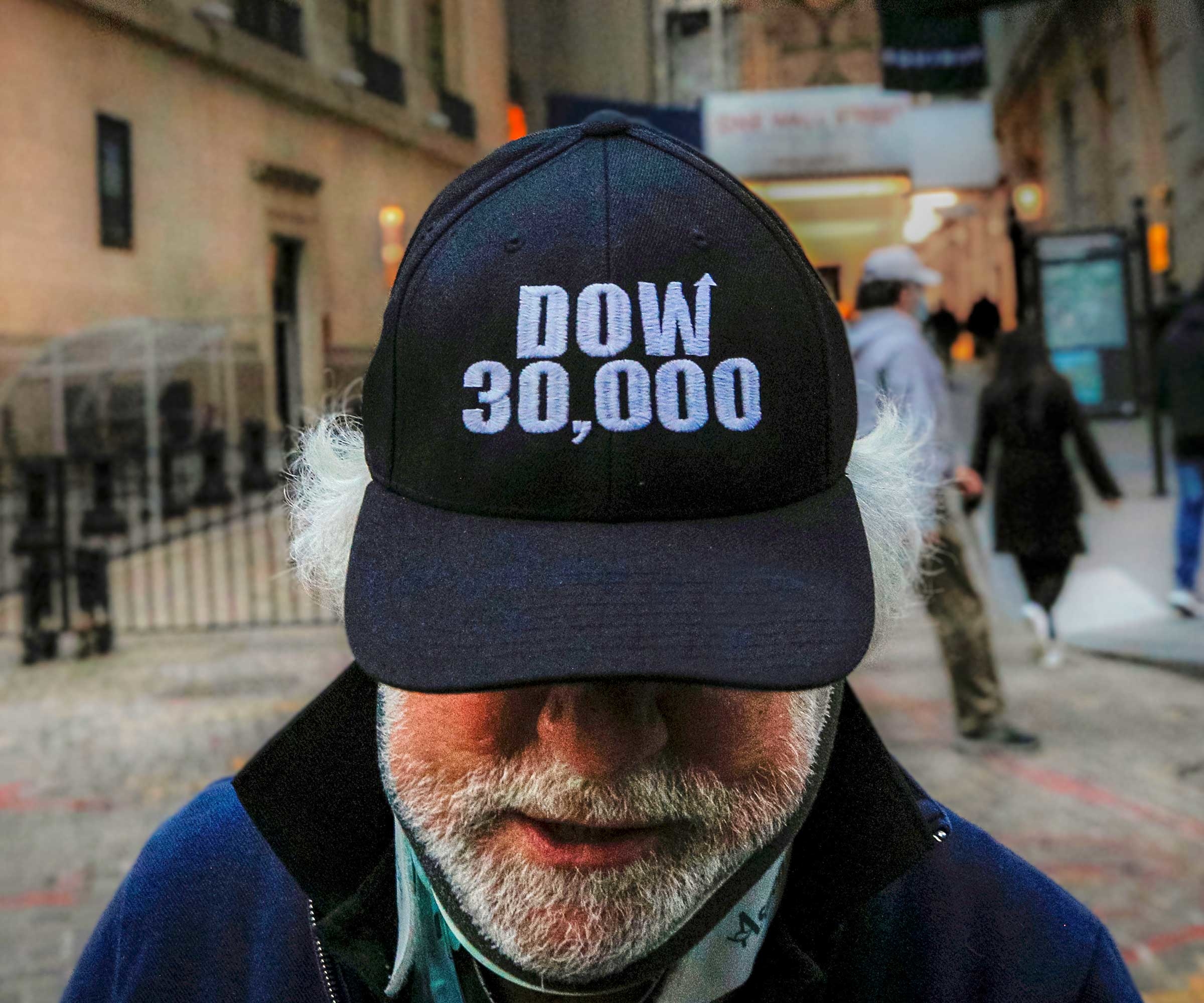 A trader stands outside the New York Stock Exchange. © Brendan McDermid/Reuters