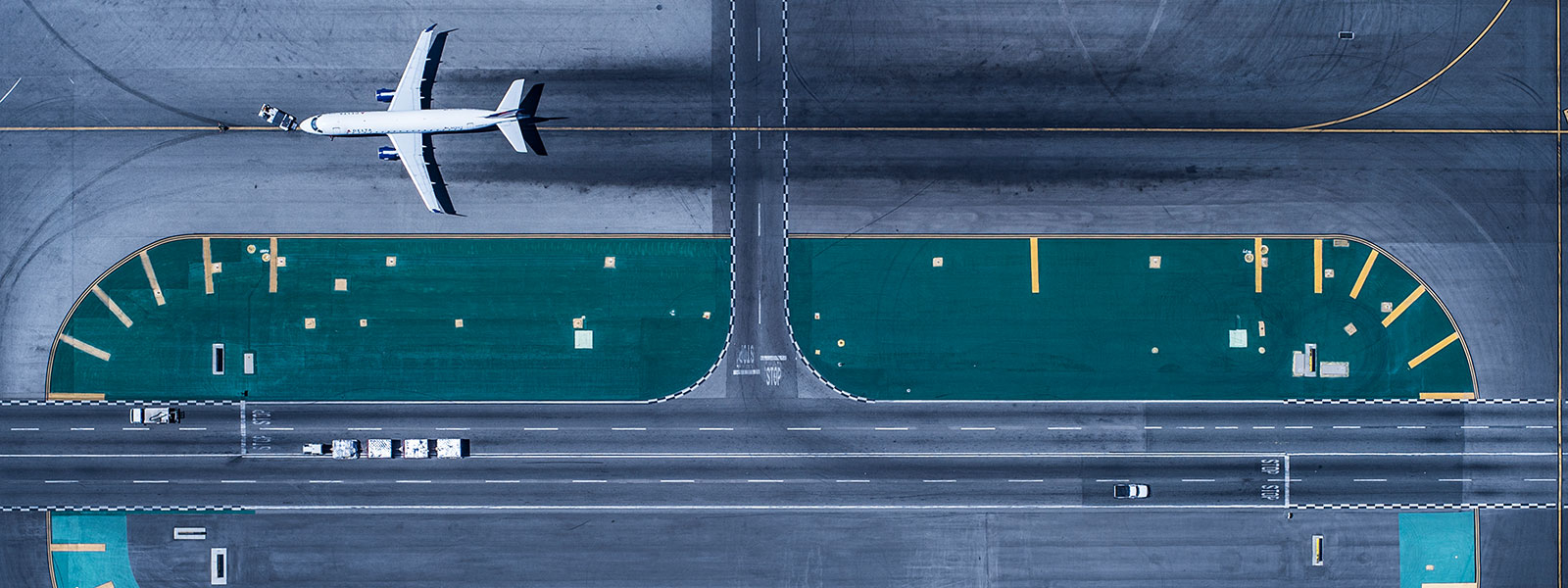 airport runway