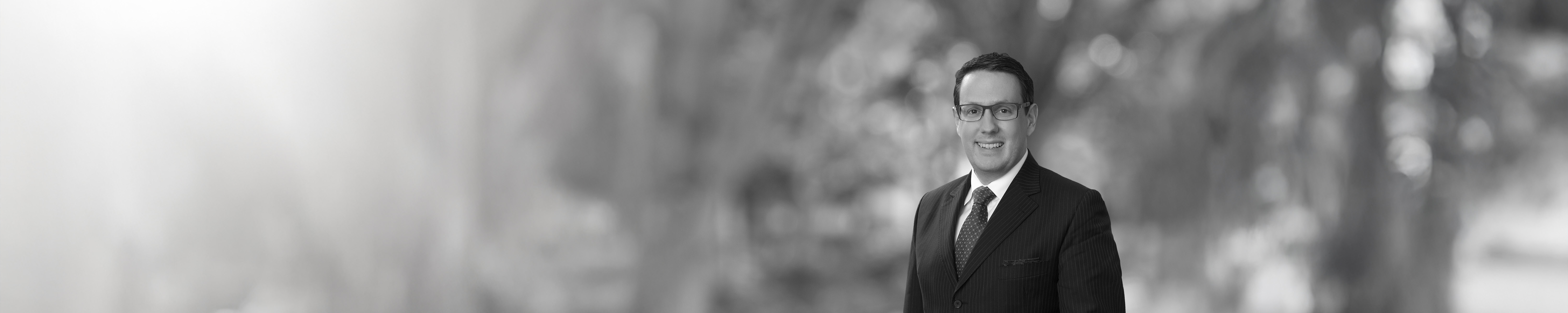 Dr. Alexander Kiefner