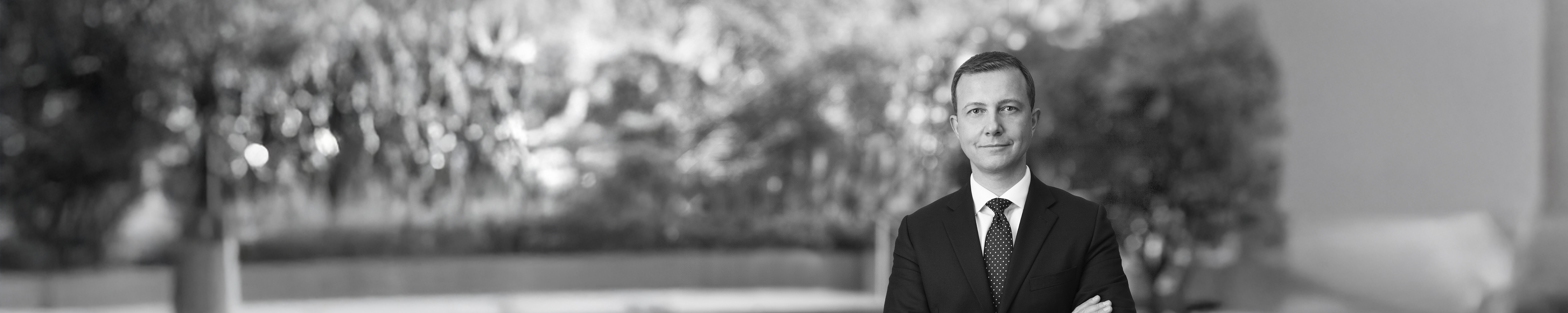 Dr. Michael Engel
