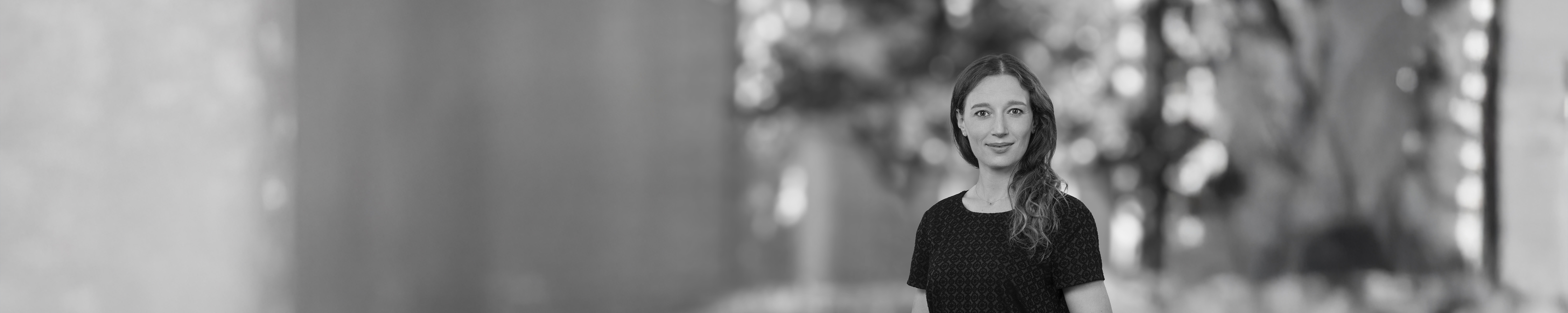 Dr. Lisa Becker