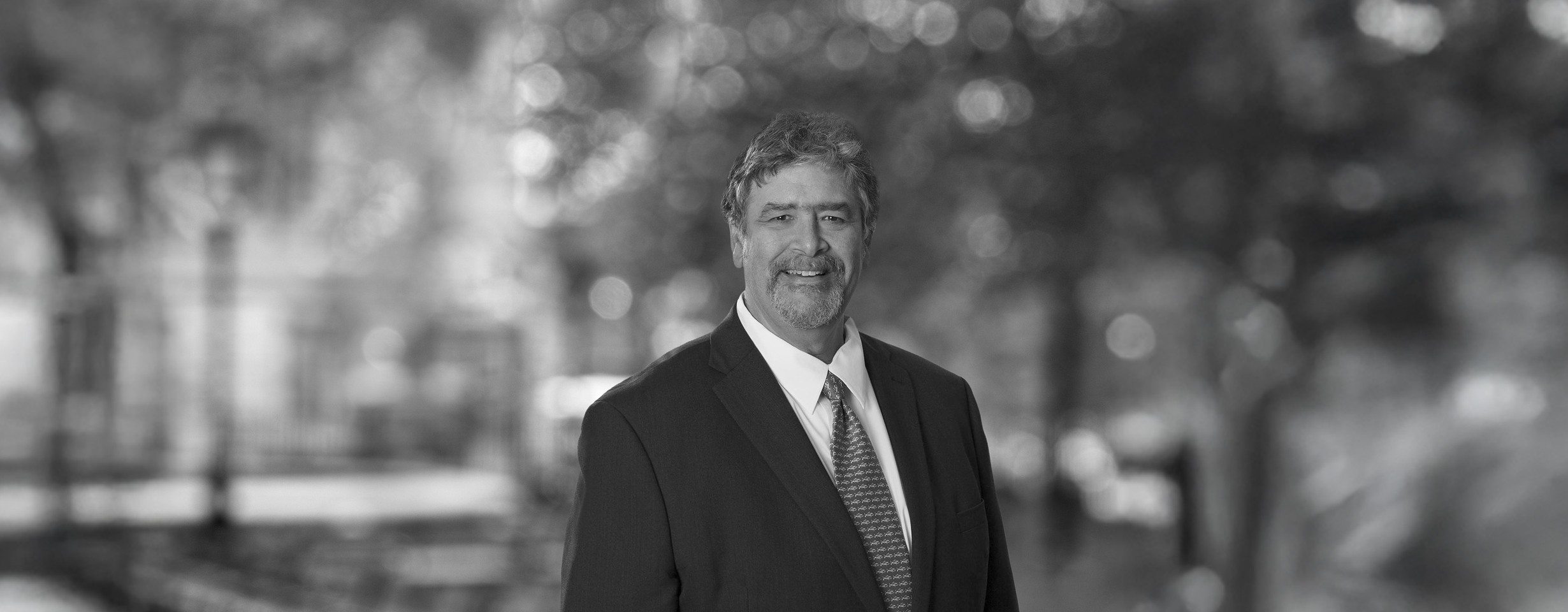 Anthony Kahn