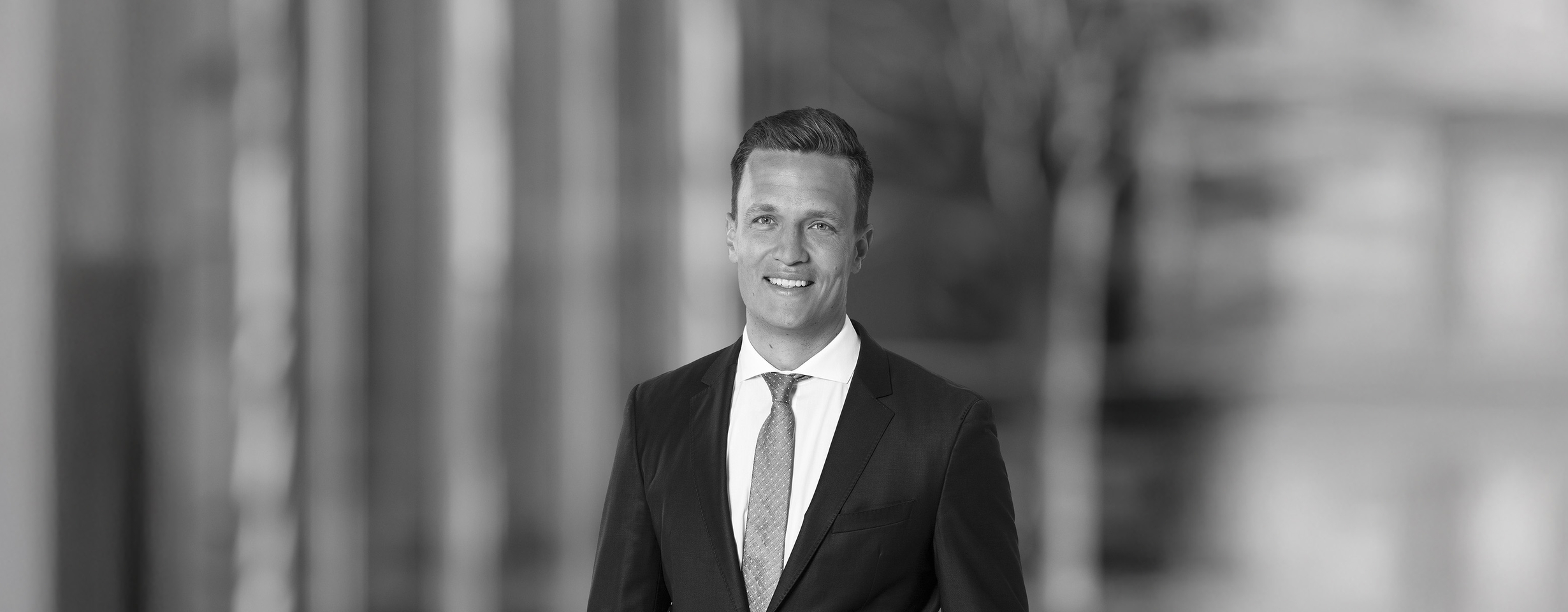 Dr. Dominik Stier