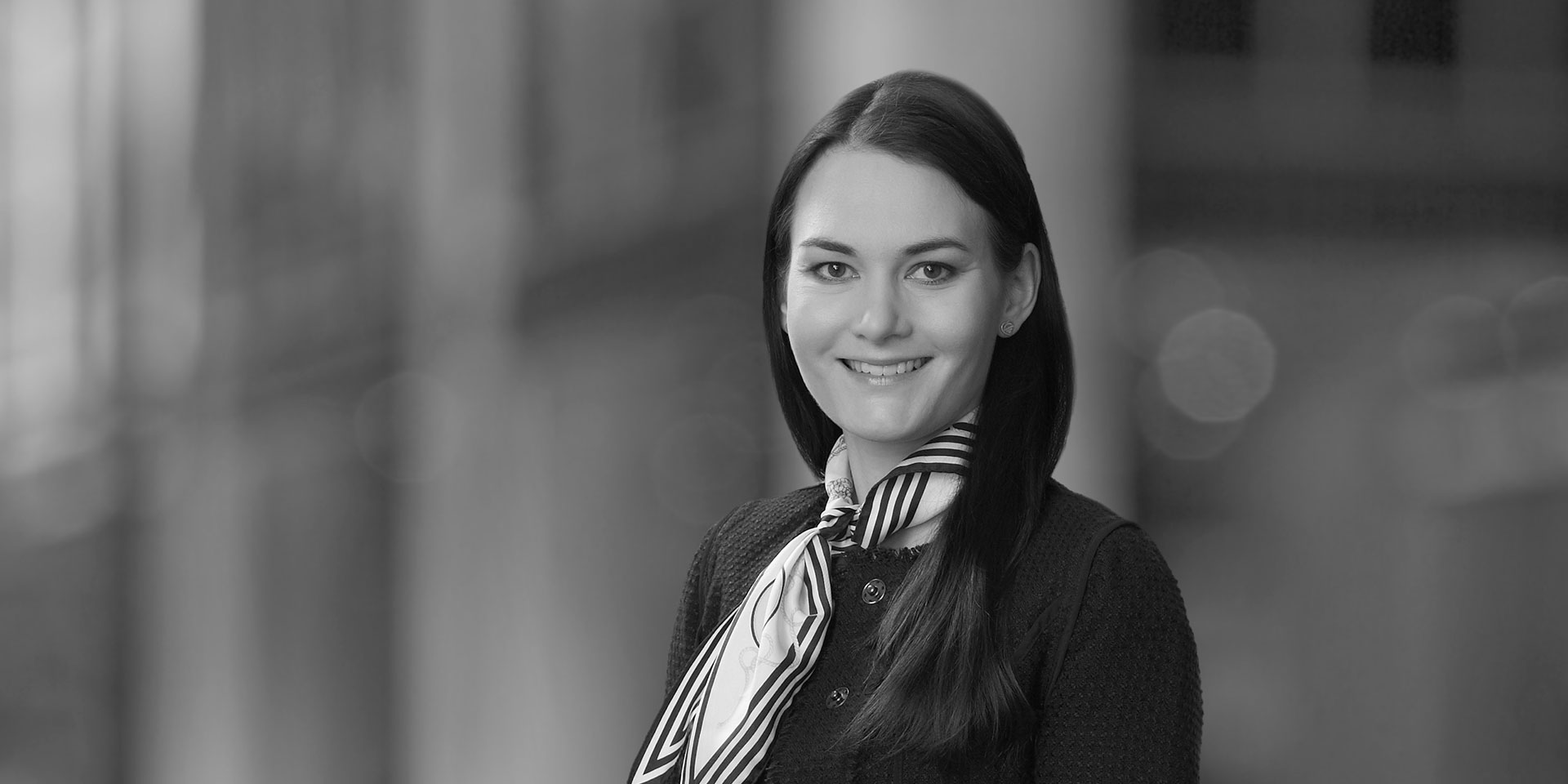 Julia Katharina Sieber n e K hnel White Case LLP International 